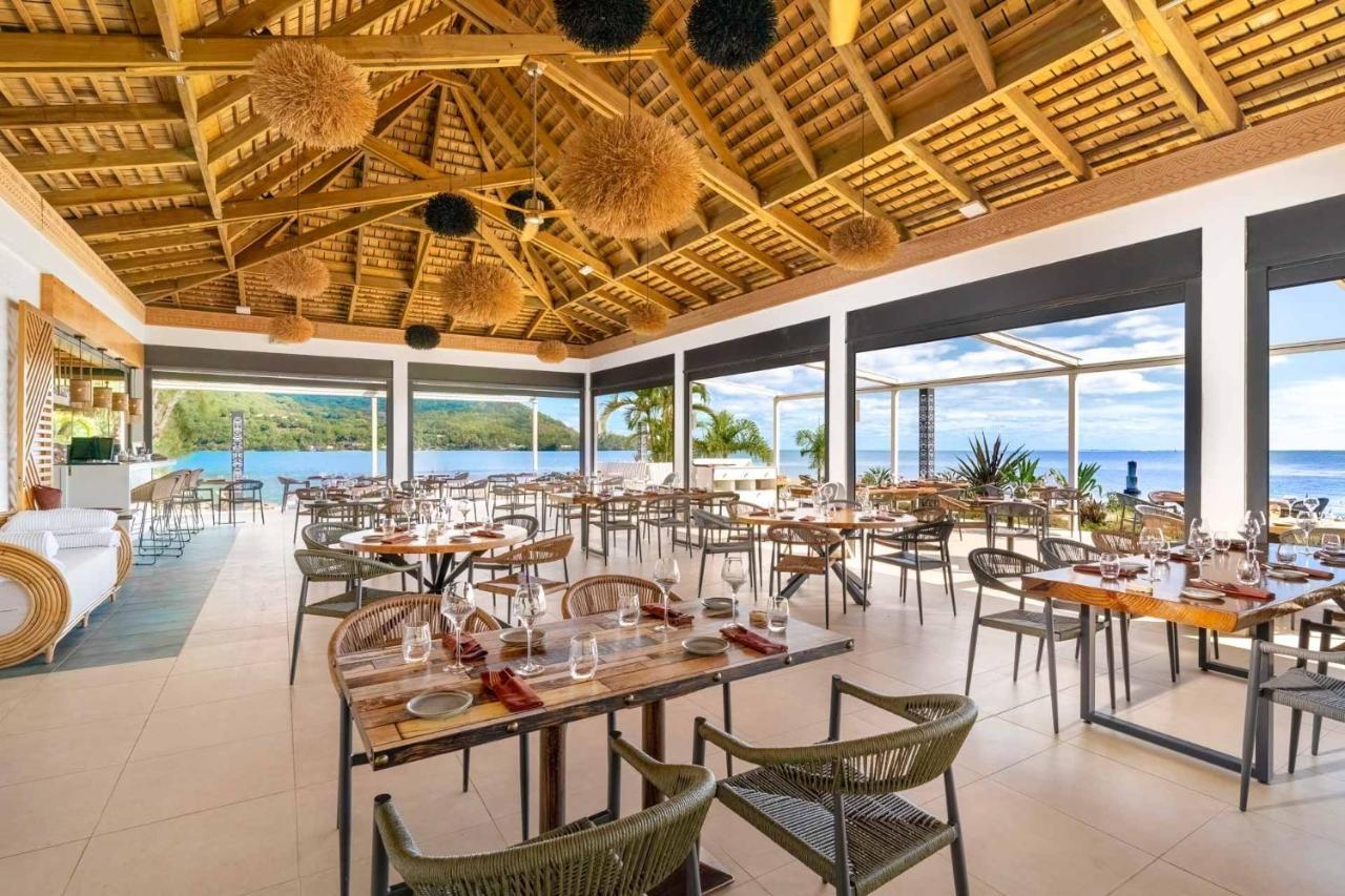 Cook'S Bay Hotel & Suites Paopao المظهر الخارجي الصورة