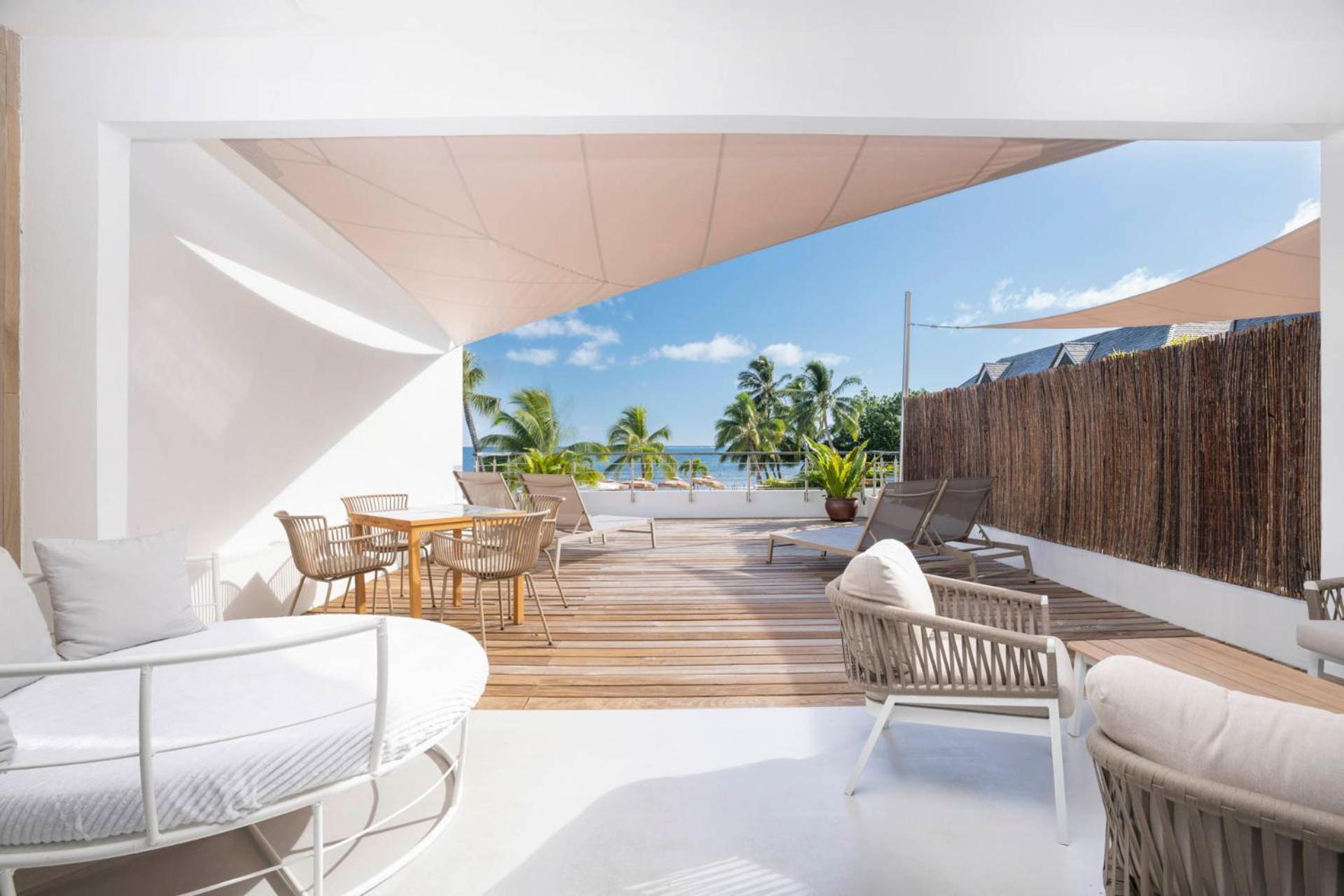 Cook'S Bay Hotel & Suites Paopao المظهر الخارجي الصورة
